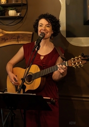 Live Jazz featuring Marye Lobb & Ryan Johnson