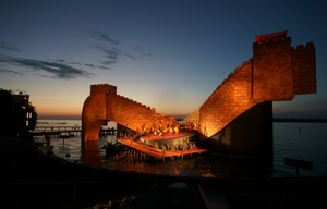 Opera Film:  TURANDOT - Bregenz Festival