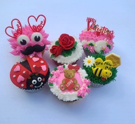Valentine's Day Cupcake Decorating Class, Auburn