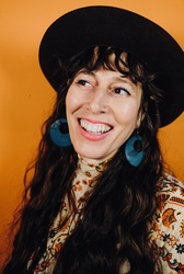 Jen Maurer & The Decos