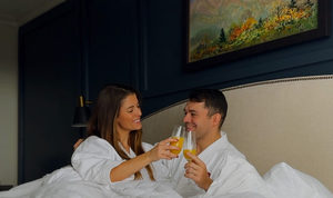 Valentine’s Dinner & Room Package