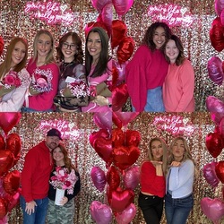 Les Blooms valentines floral bar with American Solera