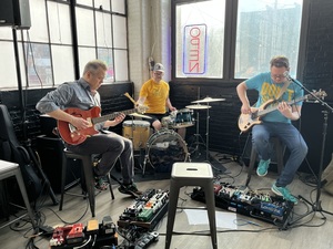 3/8/26 1p-3p TV Doctors "Jam" Bloody Marys /Complimentary Bagels 12p-6p Second Act Spirits Amsterdam