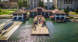 Lake Chalet Seafood Bar & Grill Helps Celebrate Valentine’s Day