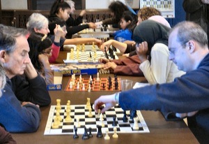 Beginner's Chess for Teens and Adults