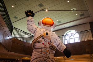 Memphis to the Moon: Meet Artemis II