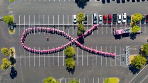 BELL TOWER TO HOST HUMAN PINK RIBBON EVENT IN SUPPORT OF BREAST CANCER AWARENESS