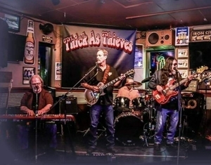 Thick As Thieves Return to Jake's Roadhouse!