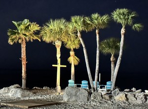 Easter Sunrise Service on the Beach