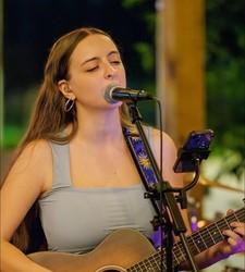 Live Music with Laura Fotovich