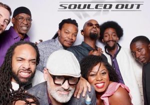 Live Entertainment at The Queen, Performance by Souled Out