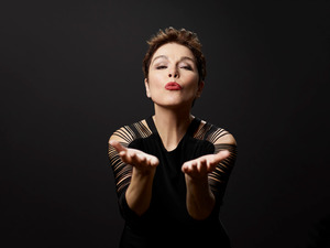 Christine Andreas - Piaf, No Regrets
