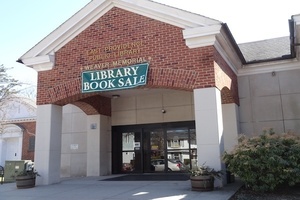 Spring Preview Book Sale at Weaver Library April 9, 2026