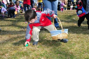 Egg Hunts at Auburn Heights