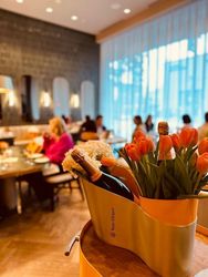 Celebrate Women’s History Month with The St. Regis San Francisco and Veuve Clicquot at Astra