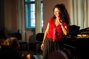 Polina Shepherd & Red Thread