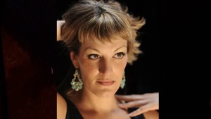 SUZANNA SMITH sings PEGGY LEE