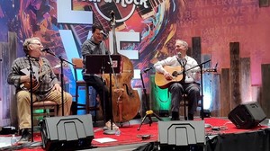 Jack Hinshelwood Trio - Bluegrass Concert