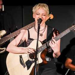 Spring Showcase:  Live Music Night in Los Angeles