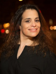 Comedian Jessica Kirson at Helium Comedy Club