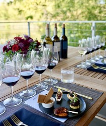 The Brandlin Estate Wine & Food Tasting Experience