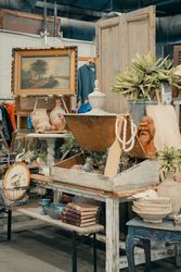 Junk in the Trunk Vintage Market