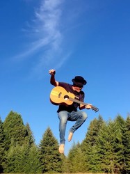 The Jerry Hannan Trio at Tonewood & Courage