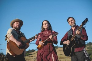 No Cover Musical Happy Hour(s)! with Lindsay Everly & The Evergreens