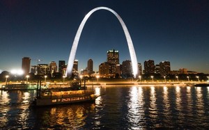 Skyline Dinner Cruise