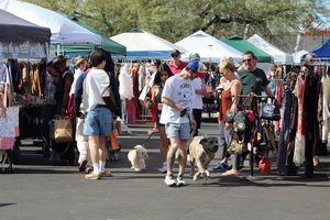 Melrose Vintage Market - Melrose Dist. | APRIL 19