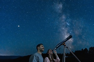 SkyWatch: Moon Exploration