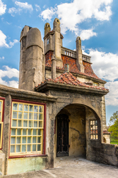 Fonthill Castle Meander Days