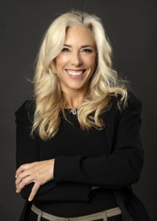 Concord Band Presents Jazz Vocalist Amanda Carr and a New Composition at Spring Pops