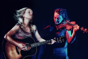 Anya Hinkle and Libby Weitnauer at the Shady Grove Coffeehouse