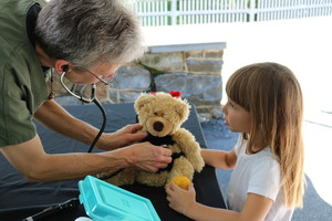 Stuffed Animal Vet Clinic @ Brandywine Zoo