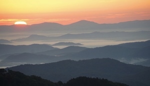 Blue Ridge Mountain Sunrise Hike