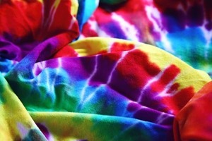 Natural Dyes Tie-Dye! Wednesday, 6:00 pm April 29 | Ages 12-16 Class: