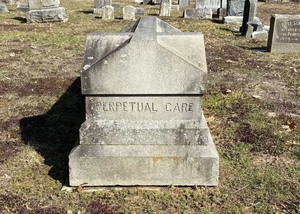 Monument Cleaning Class at Vale Cemetery with SCCC