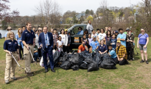 GO GREEN AT CONNECTICUT’S BEARDSLEY ZOO’S PARTY FOR THE PLANET ON EARTH DAY