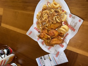 Bring Your Little Deductions to Hooters for a FREE Kids Meal