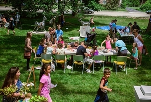 FREE KIDS DAY: Art 250 at the Wustum Museum!