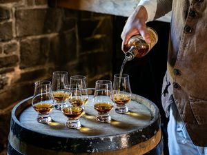 Whiskey Tasting at George Washington’s Distillery & Gristmill