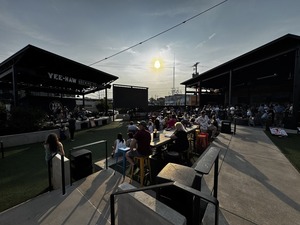 The Summer Sessions | Amythyst Kiah and Cheap Souvenirs