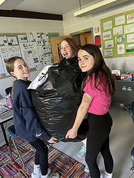 The Gordon School Honors Earth Month with 3rd Annual Student-Led  Clothing Swap