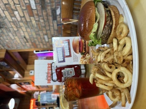 Burger Monday Deal for Under $10 at Your Local Hooters