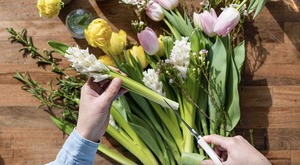 Class: The Art of Floral Arrangement