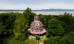 The Octagon House: 1876 Centennial Tour