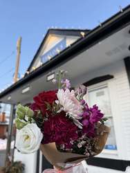 Blooms & Brew