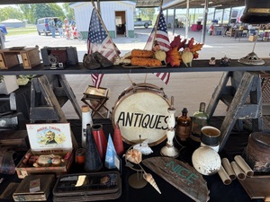 Tri-State Antique Market