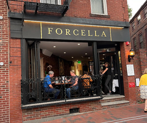 Forcella Hosts Exclusive Three-Course Dinner with Wine Pairing from the De Gregorio Region